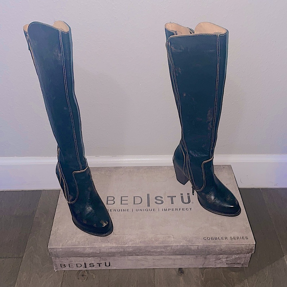 BNIB BEDSTÜ KNEE HIGH BOOTS SIZE 8.5